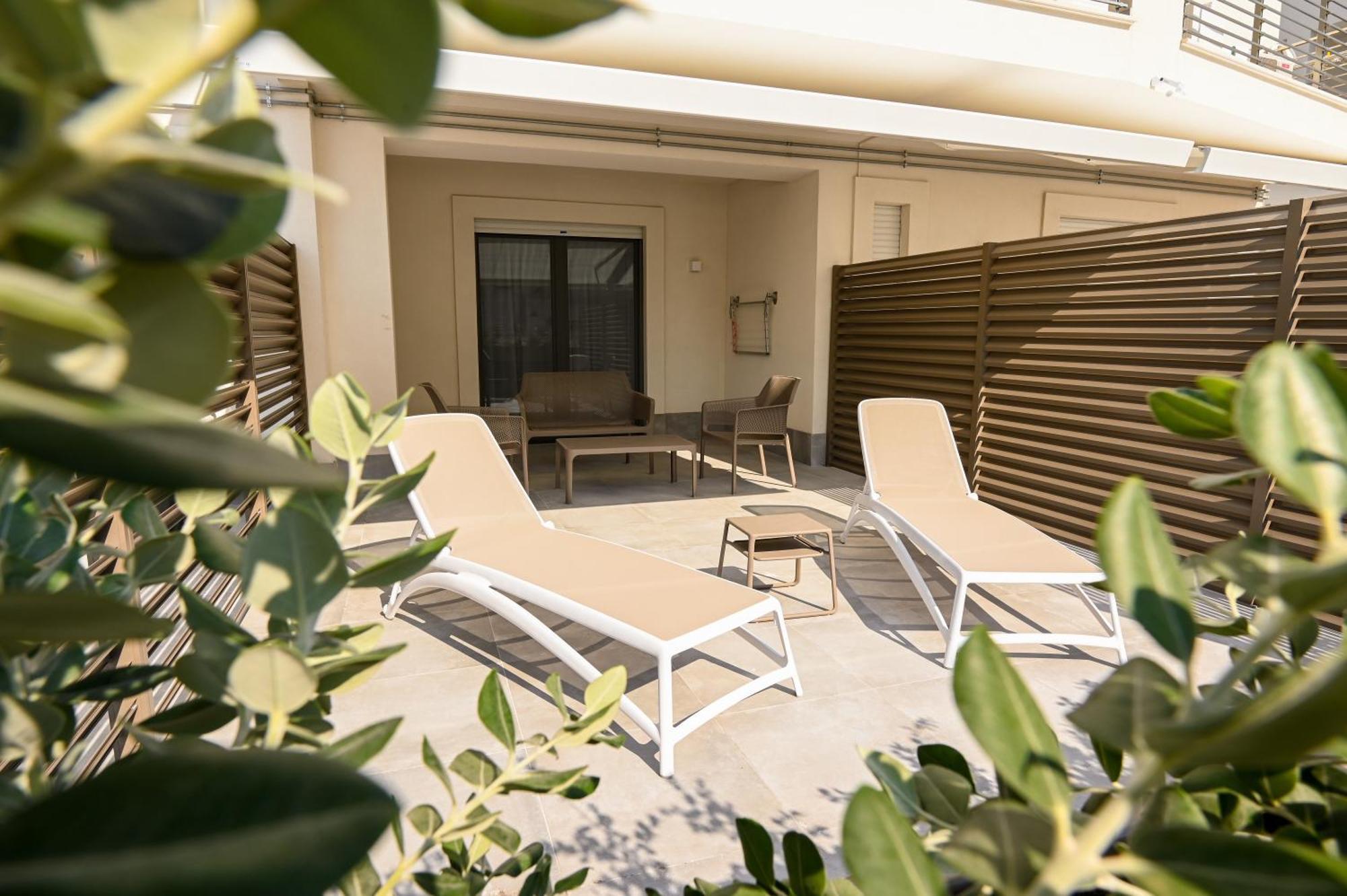Agora Vieste Rooms & Apartments Buitenkant foto