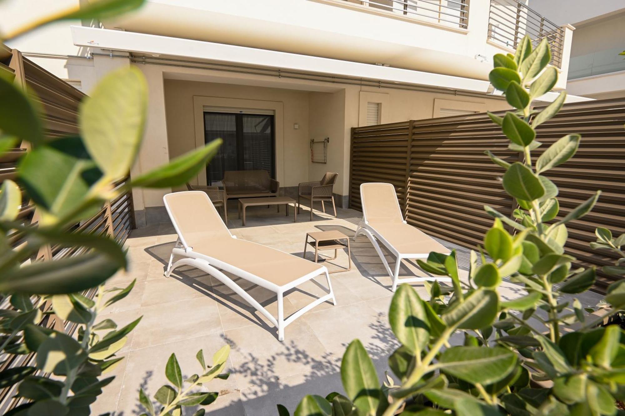Agora Vieste Rooms & Apartments Buitenkant foto